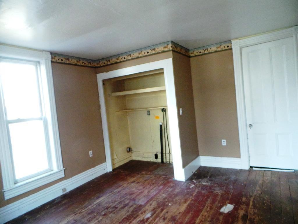 25 Kirby St - Photo 2 of 14