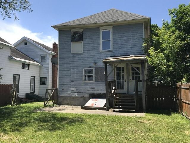 422 N Bellinger St - Photo 2 of 19