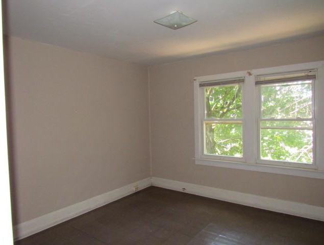 502 Frenchtown Rd - Photo 3 of 14