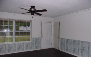 10190 NW 4th St - Photo 2 of 4