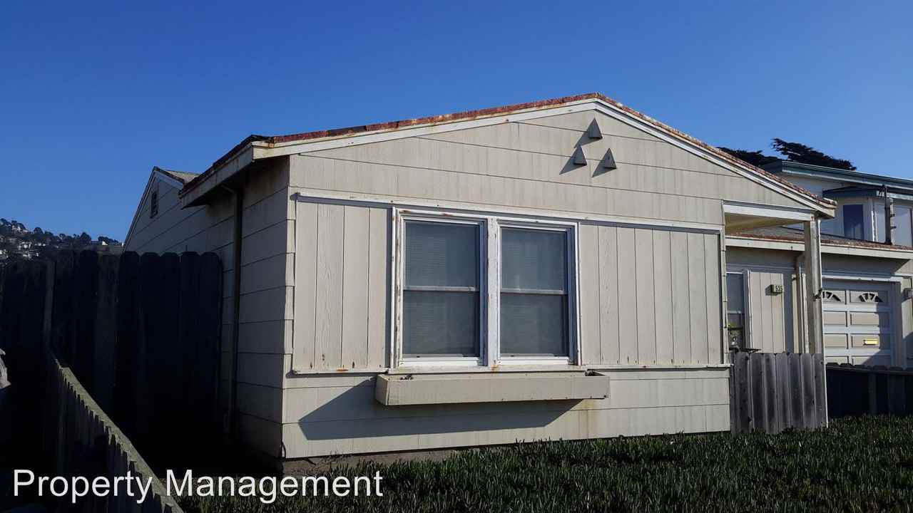 535 535 Esplanade - Photo 2 of 3