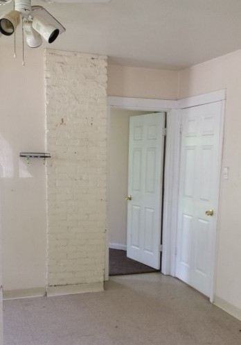 2952 McKoon Ave - Photo 3 of 6