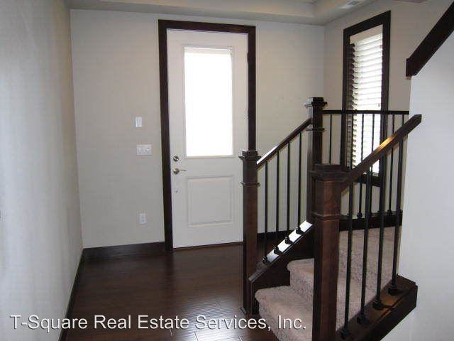 19414 Meridian Dr SE - Photo 2 of 20