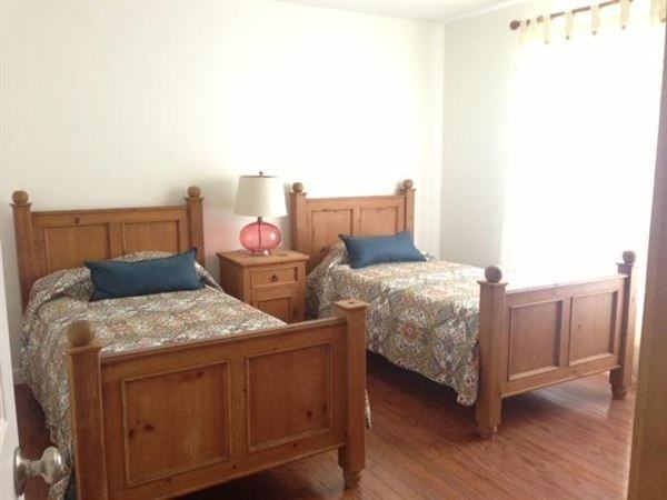 328 Squire Dr - Photo 2 of 14