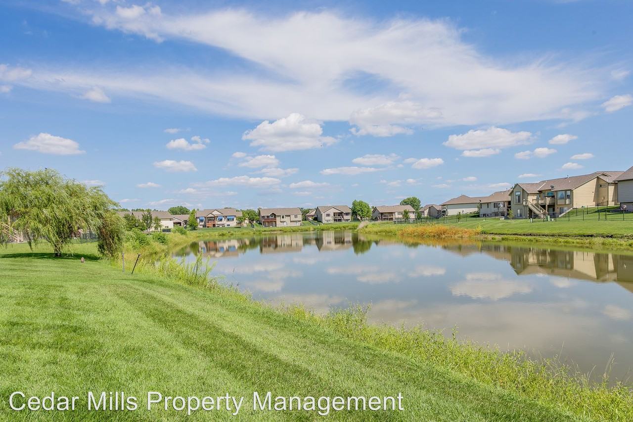 8209 W Palmetto St - Photo 3 of 10