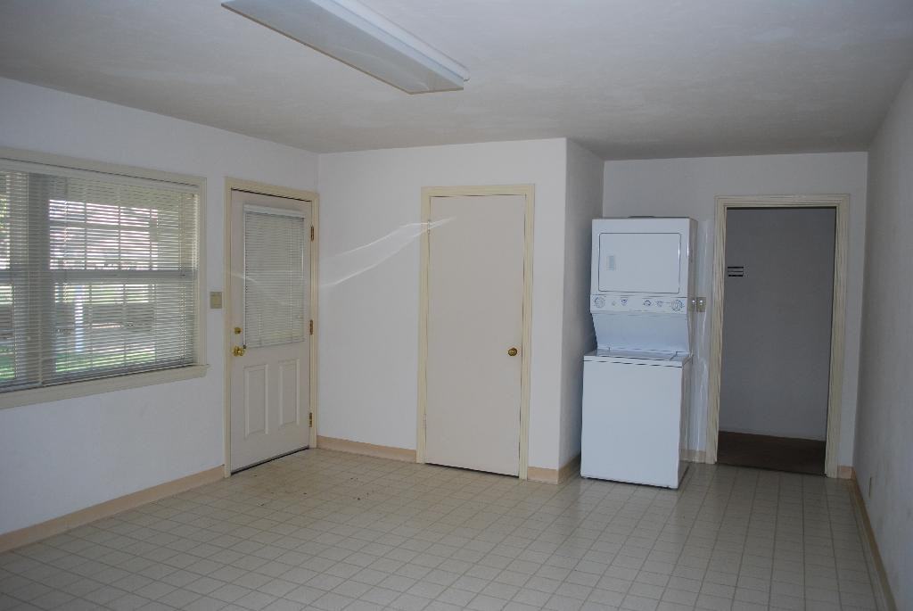 873 S Jack Tone Rd - Photo 2 of 7