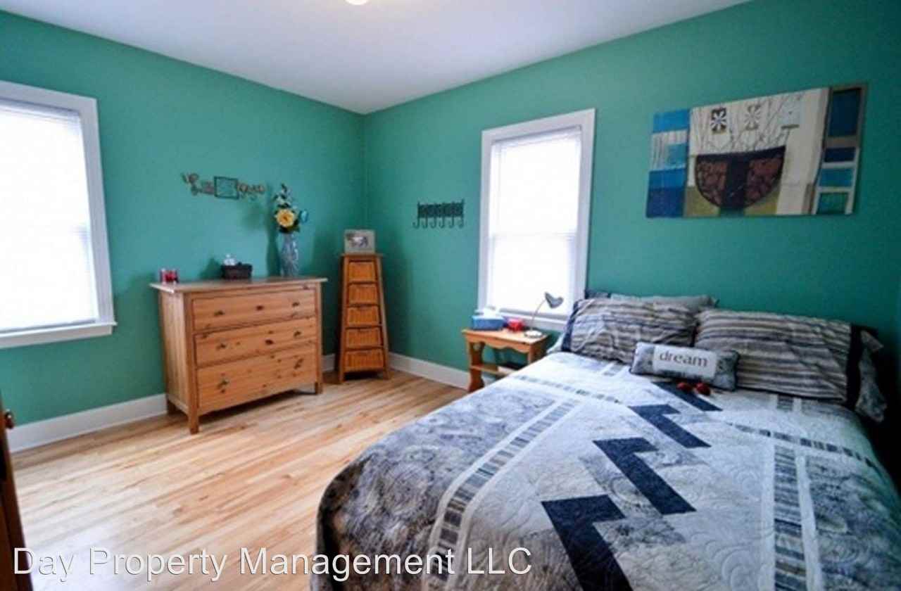 1207 W Commercial St - Photo 2 of 14