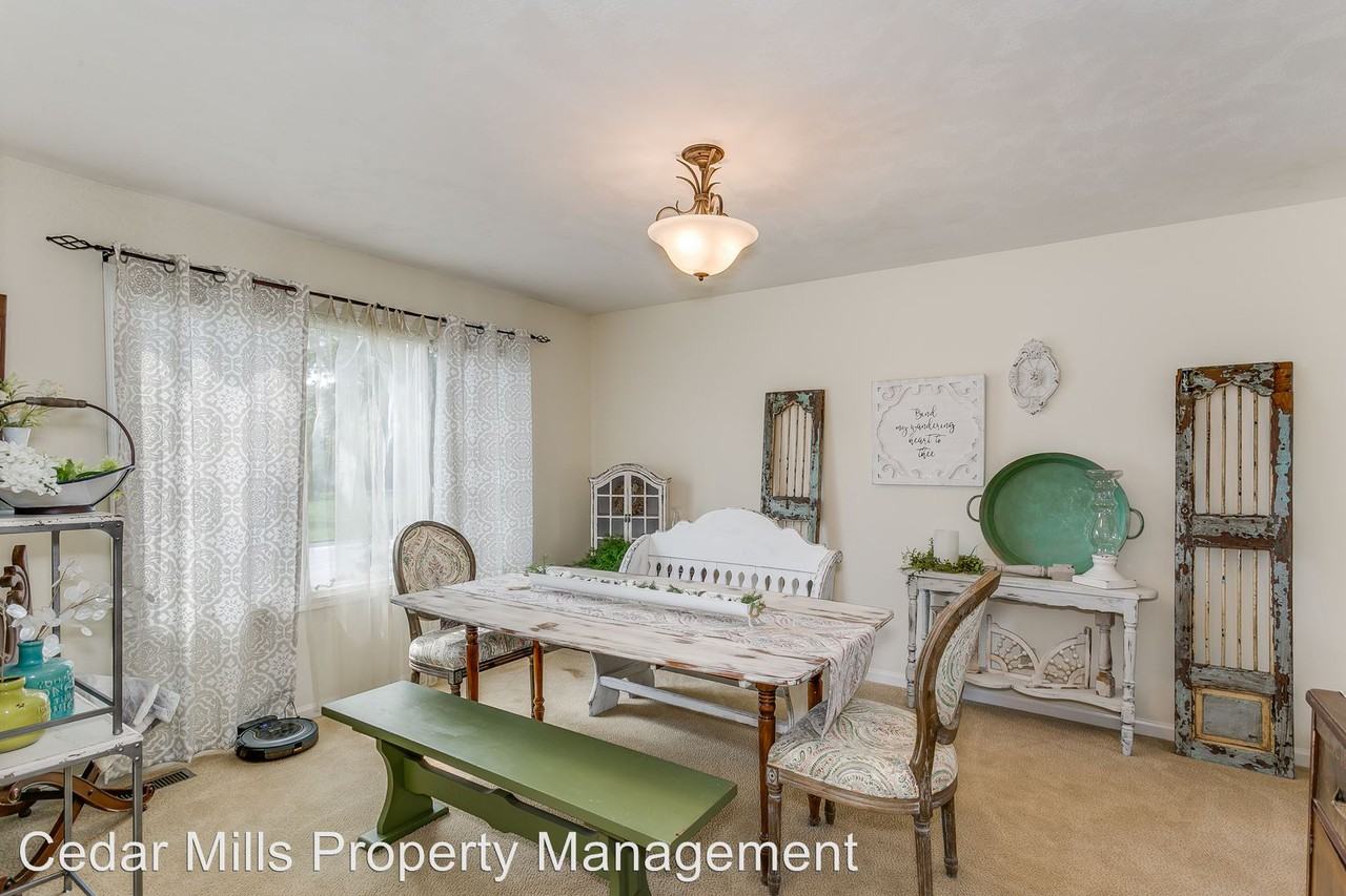 3901 Jasmine Dr - Photo 2 of 10