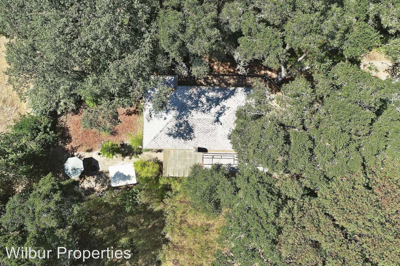 465 Wayside Rd - Photo 2 of 28