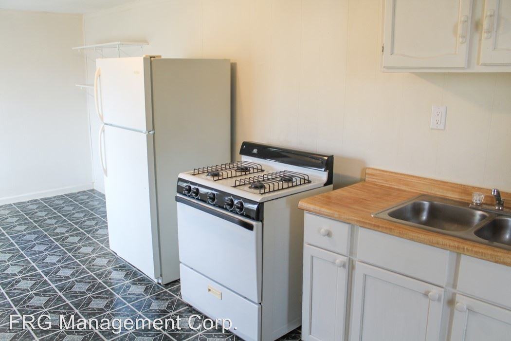 119 South St #7th - Photo 3 of 11