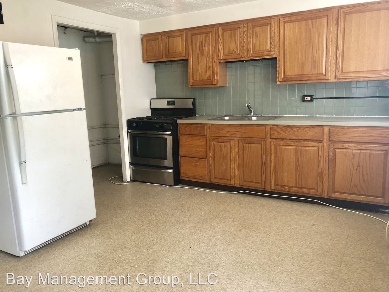 3318 Kessler Ct - Photo 3 of 8