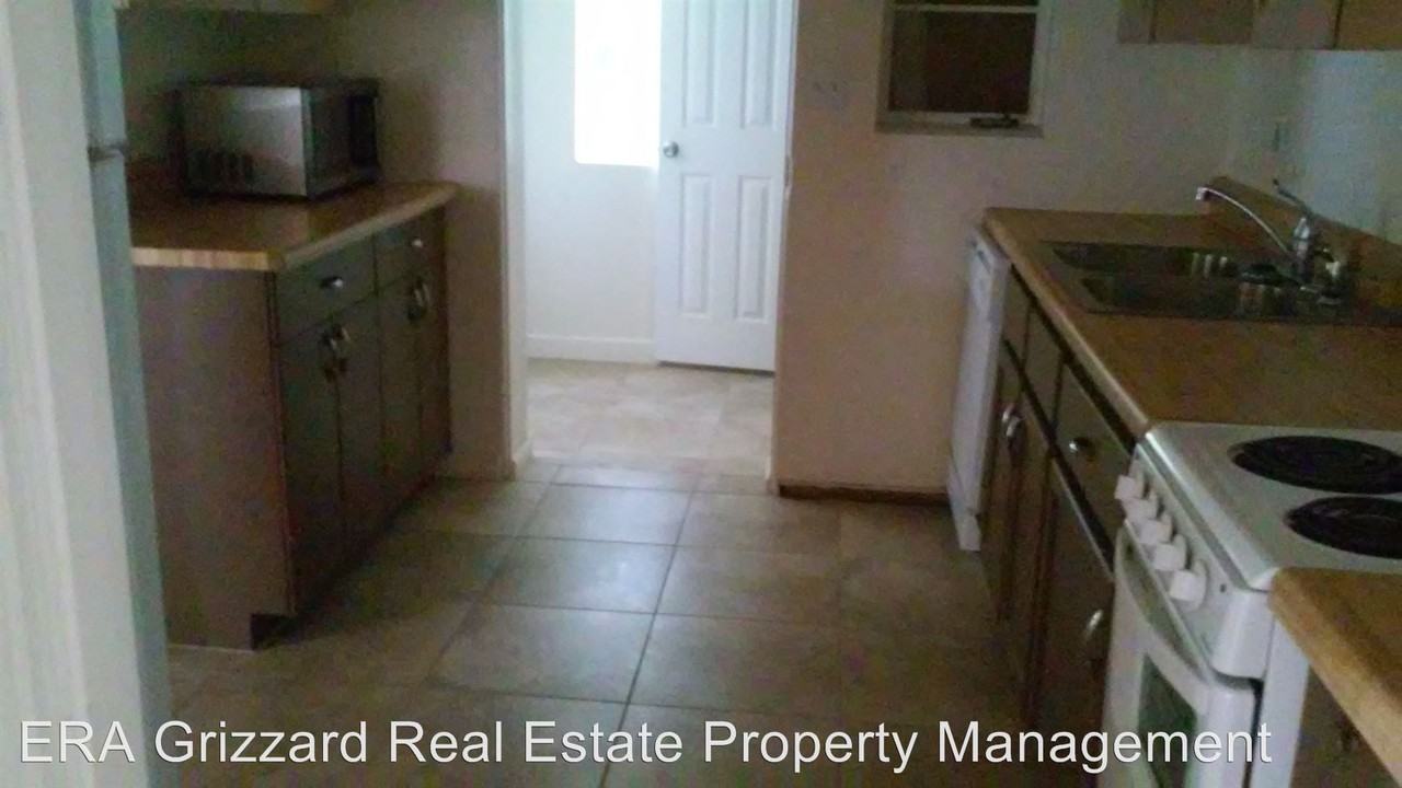 303 N Palm Ave - Photo 3 of 12