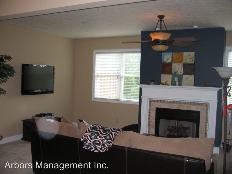 504 Pappan Dr - Photo 2 of 8