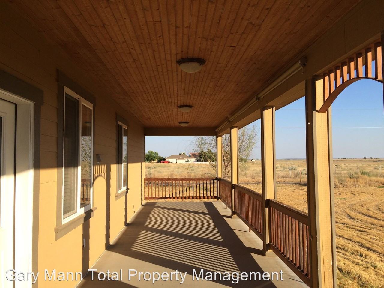 9326 Neppel Rd NE - Photo 3 of 16