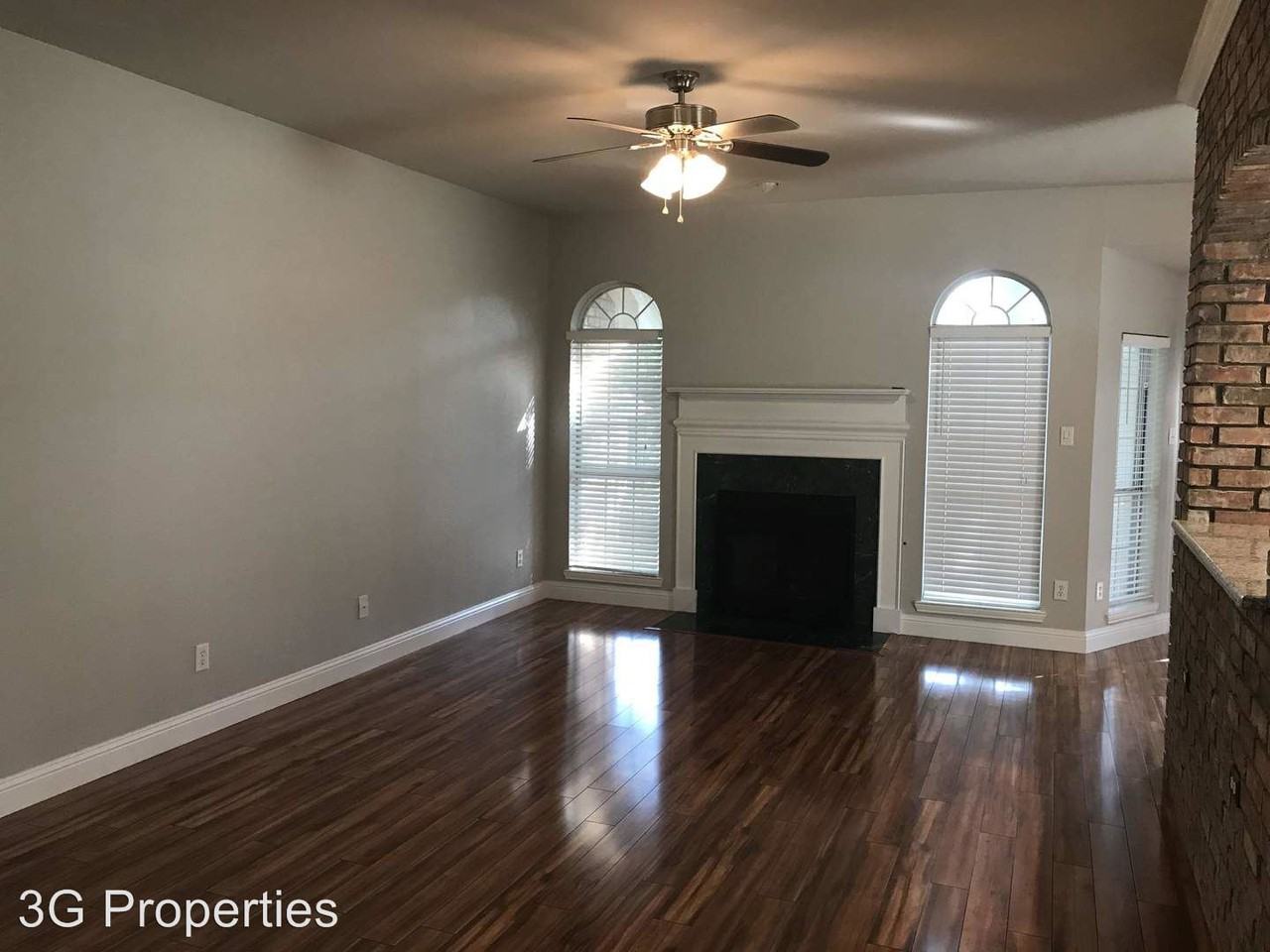 2545 Glen Ridge Dr - Photo 3 of 19