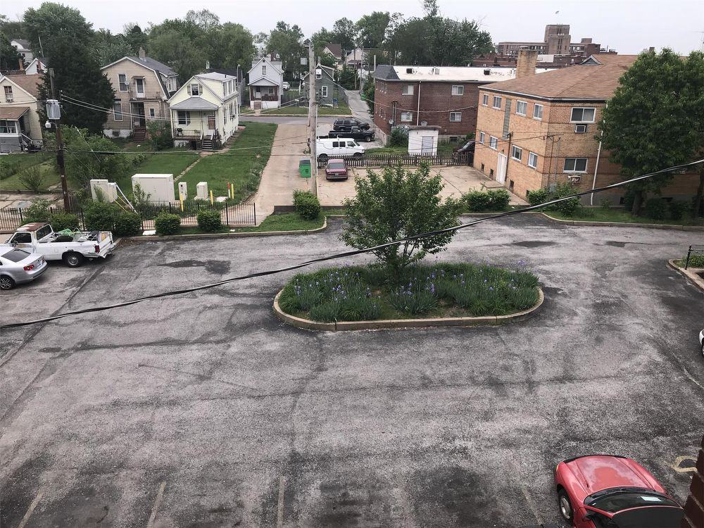 4205 Ellenwood Ave - Photo 2 of 2