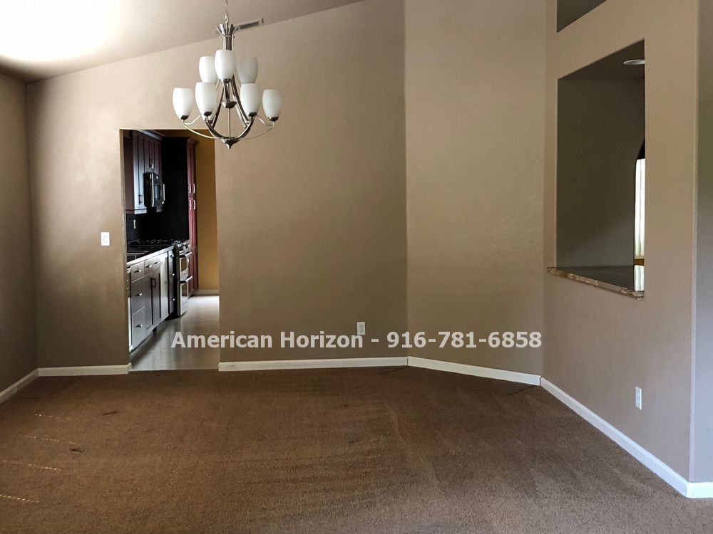 359 Silberhorn Dr - Photo 3 of 23