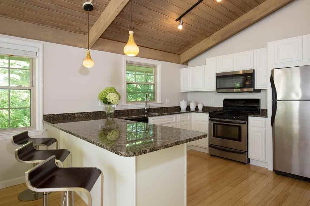 795 Boston Post Rd - Photo 2 of 8