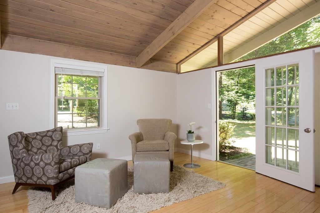 795 Boston Post Rd - Photo 3 of 8