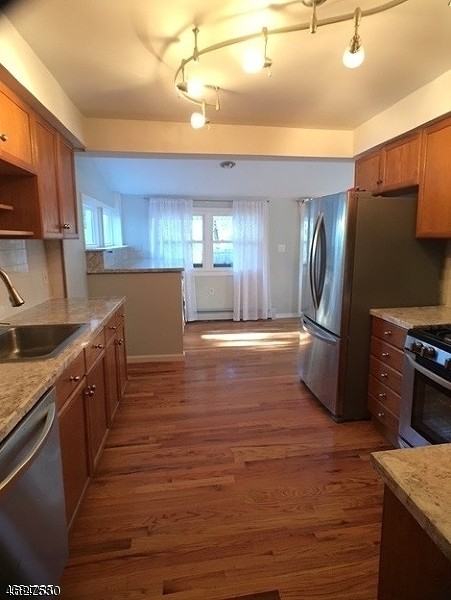 207 Rankin Ave - Photo 3 of 11