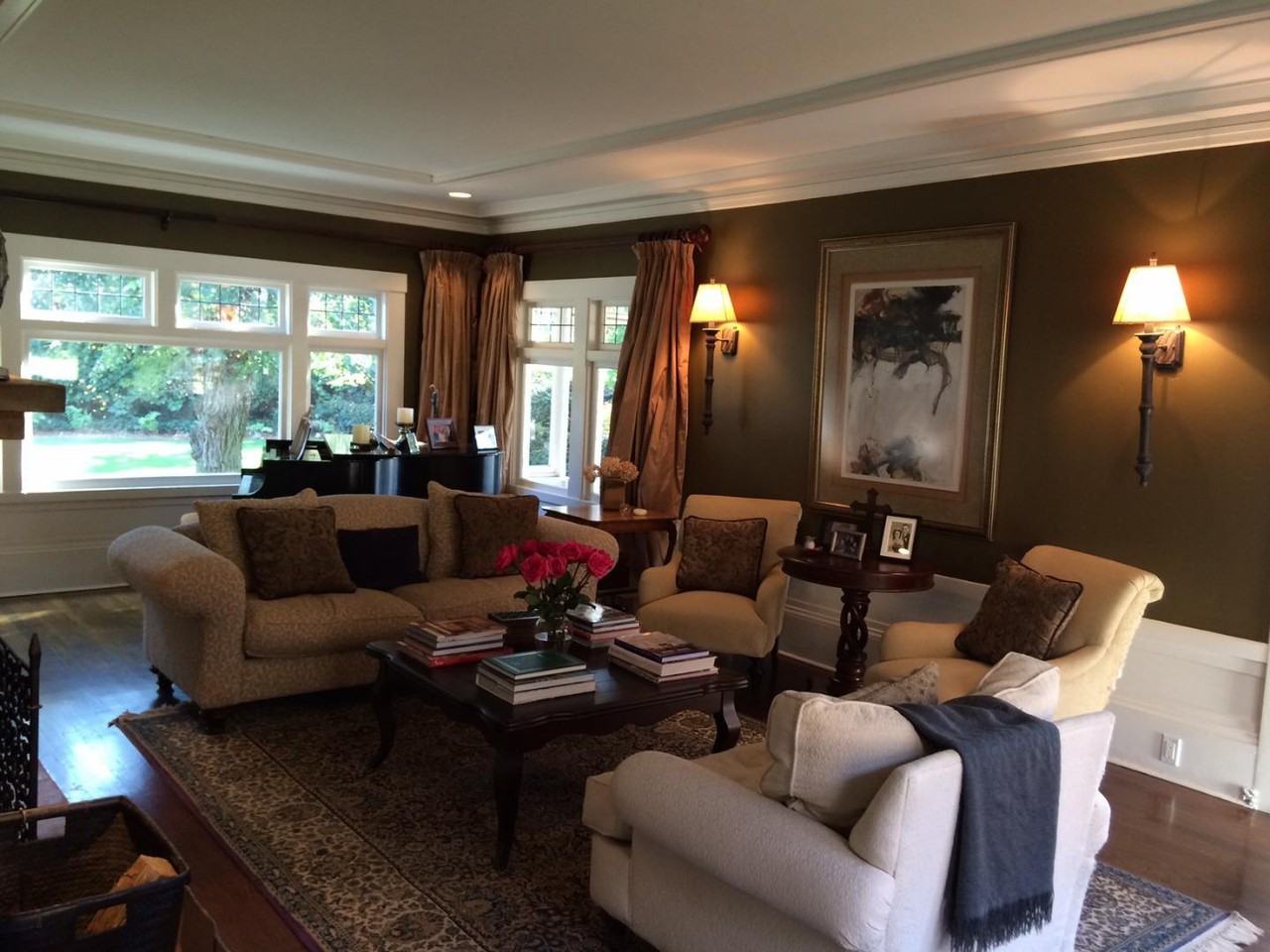 1290 McKendrie St - Photo 3 of 14