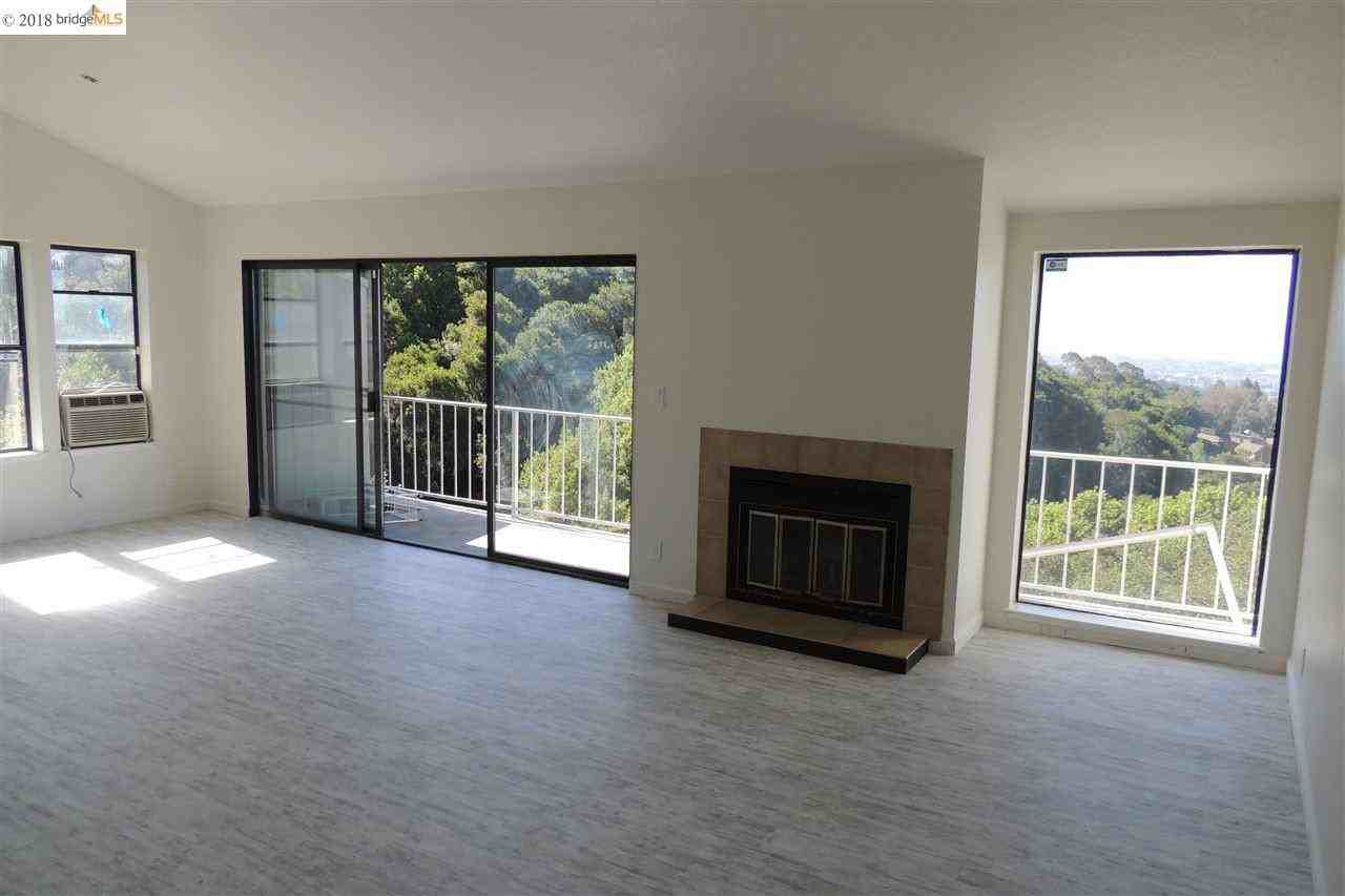 155 Samaria Ln - Photo 2 of 9