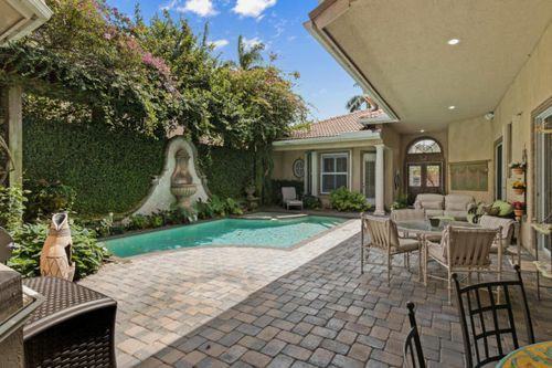 102 Abondance Dr - Photo 2 of 8