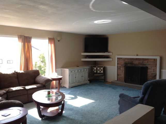 1159 Crestview Dr - Photo 2 of 8