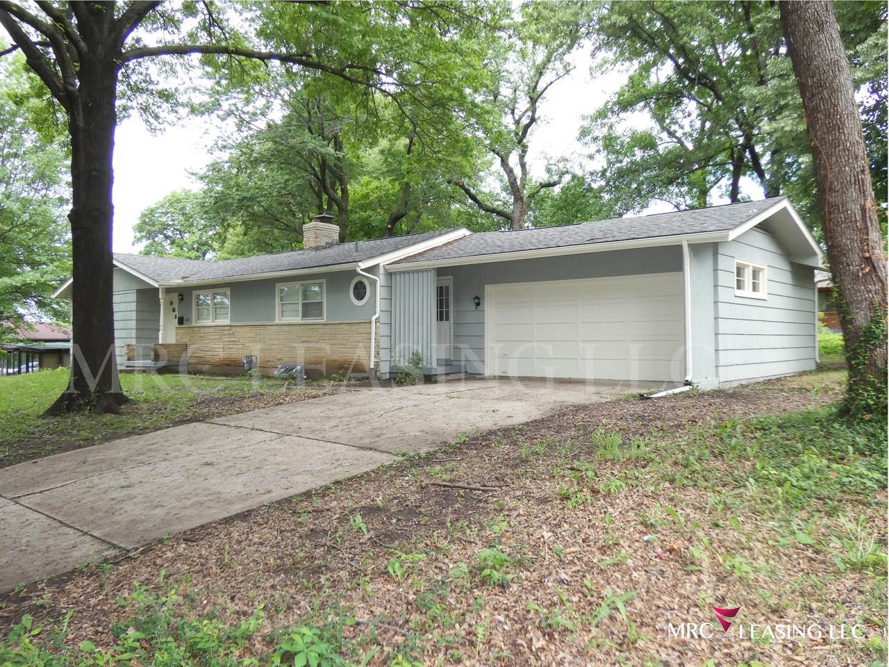 8610 East 74th Street - Photo 2 of 20