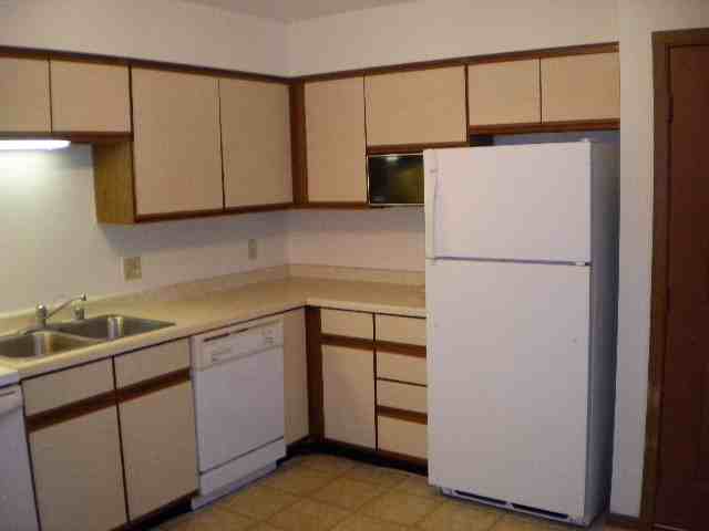 120 Sarah Lane - Photo 2 of 20