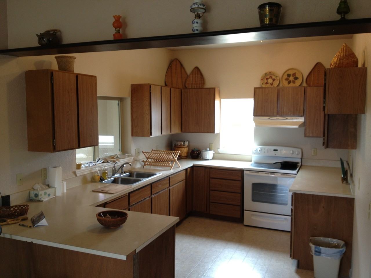 340 SE Hwy 101 - Photo 2 of 9