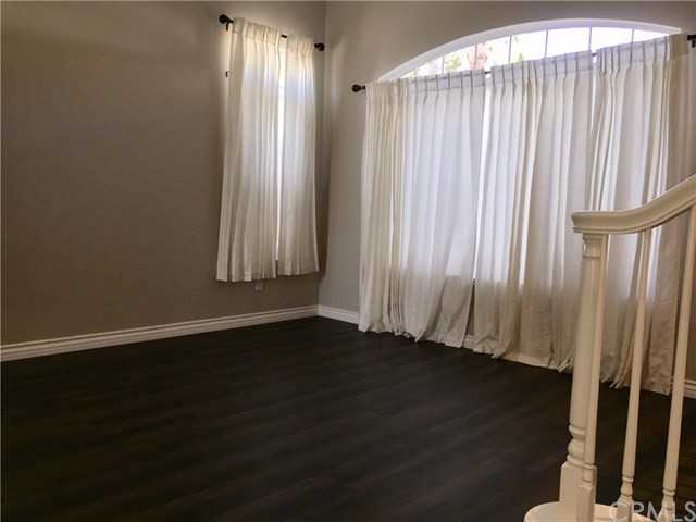 5599 Carmello Ct - Photo 3 of 30