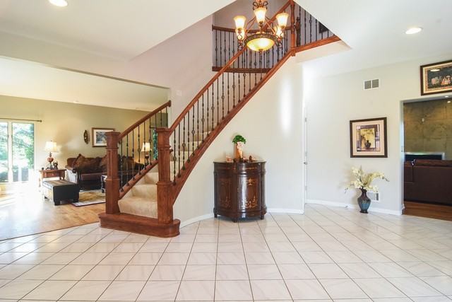 1502 Galloway Dr - Photo 2 of 20