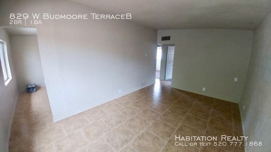 829 W Budmoore Terrace - Photo 3 of 7