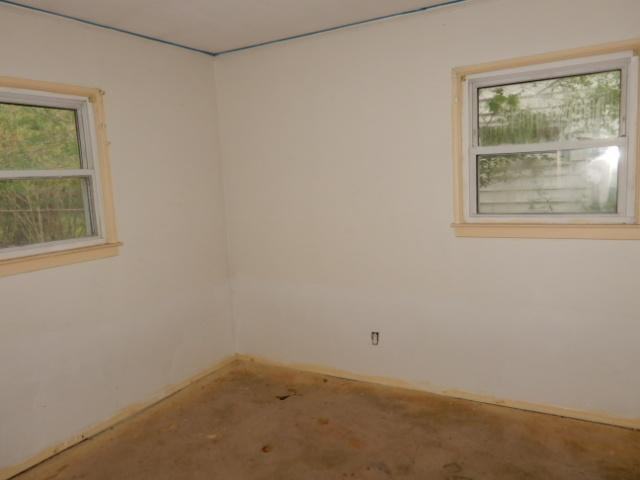 954 Terrace Blvd - Photo 2 of 20