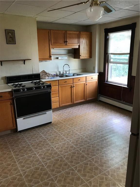 244 Fort St - Photo 2 of 5