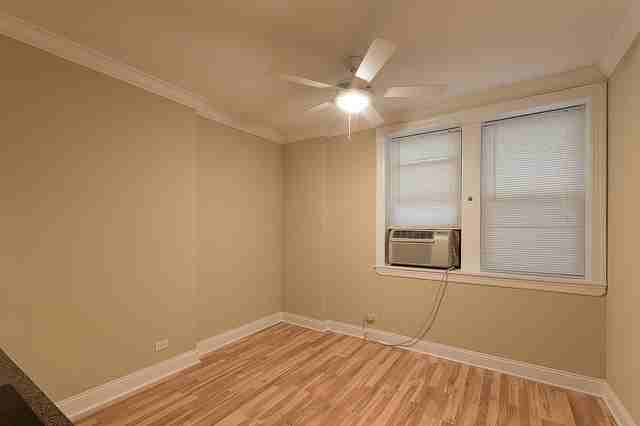 1939 North Lincoln Avenue #101 - Photo 2 of 12