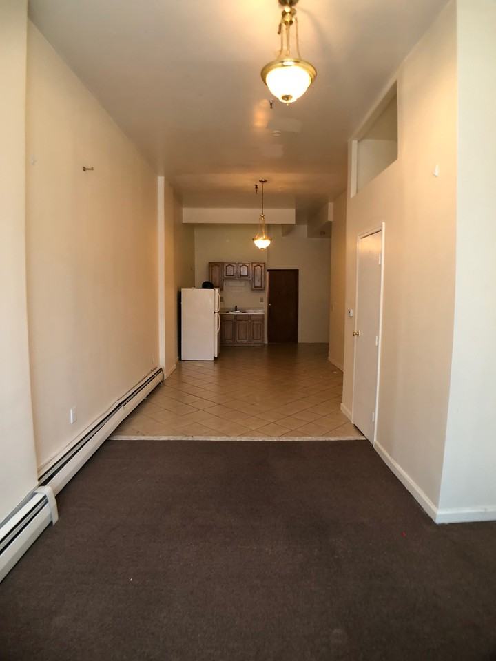 10 Claver Place #ST
