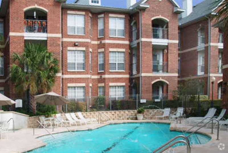 2800 La Frontera Blvd - Photo 2 of 7