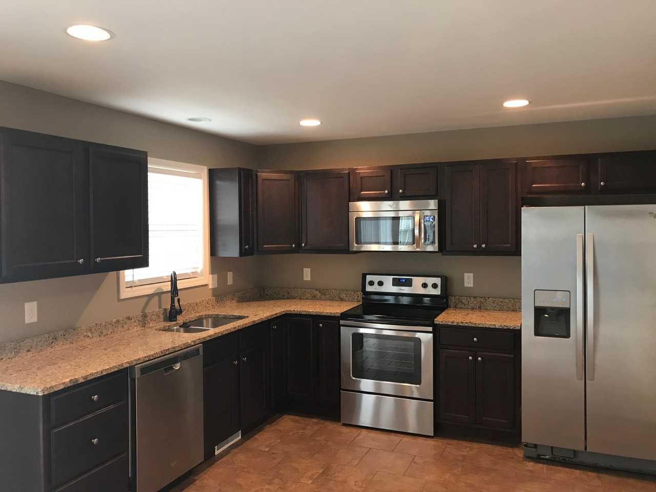 456 Prairie Creek Drive - Photo 3 of 14