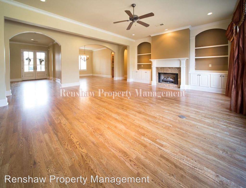 1704 Dogwood Creek Dr - Photo 2 of 21