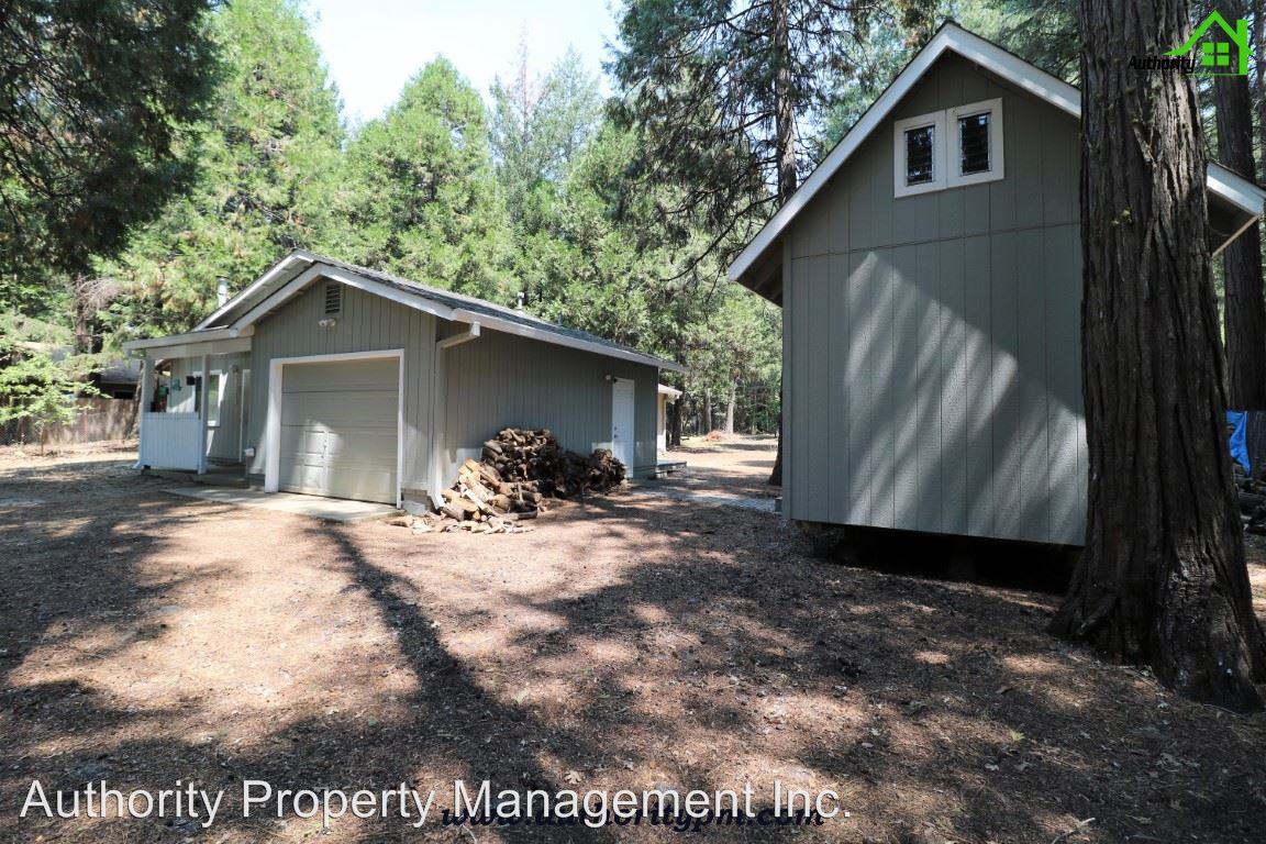 8073 Starlite Pines Rd - Photo 2 of 22