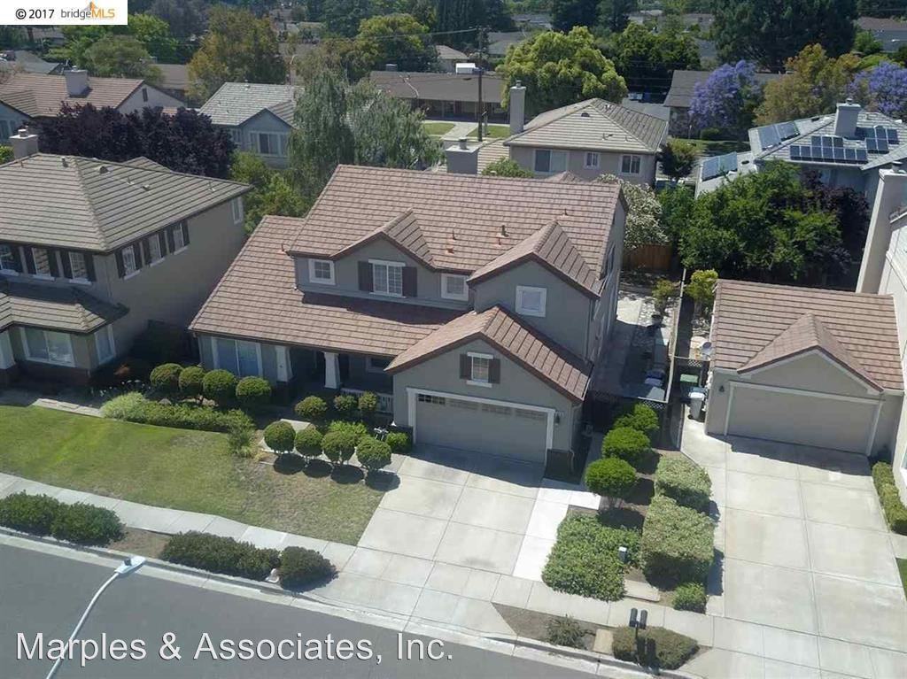4579 Meyer Park Cir - Photo 3 of 34