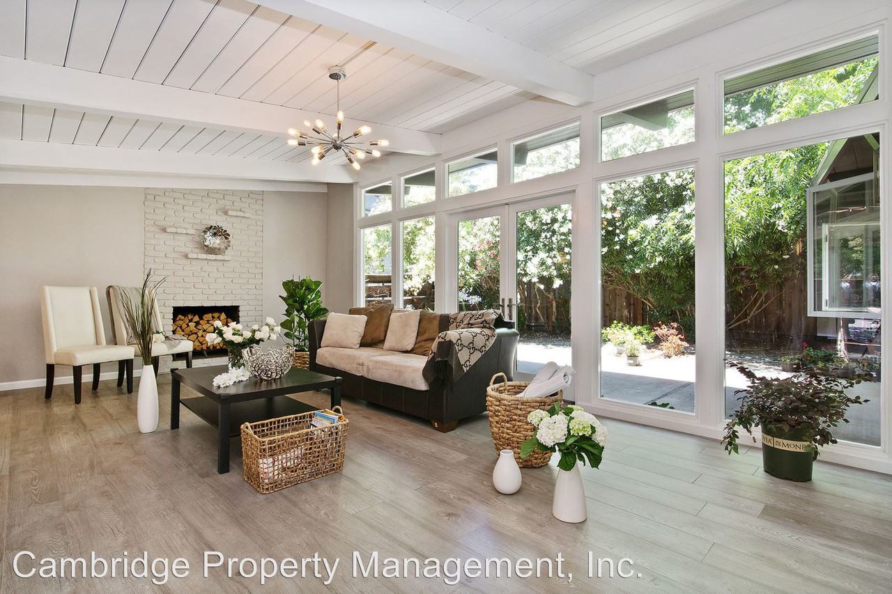 1919 Ivy Ln - Photo 2 of 30