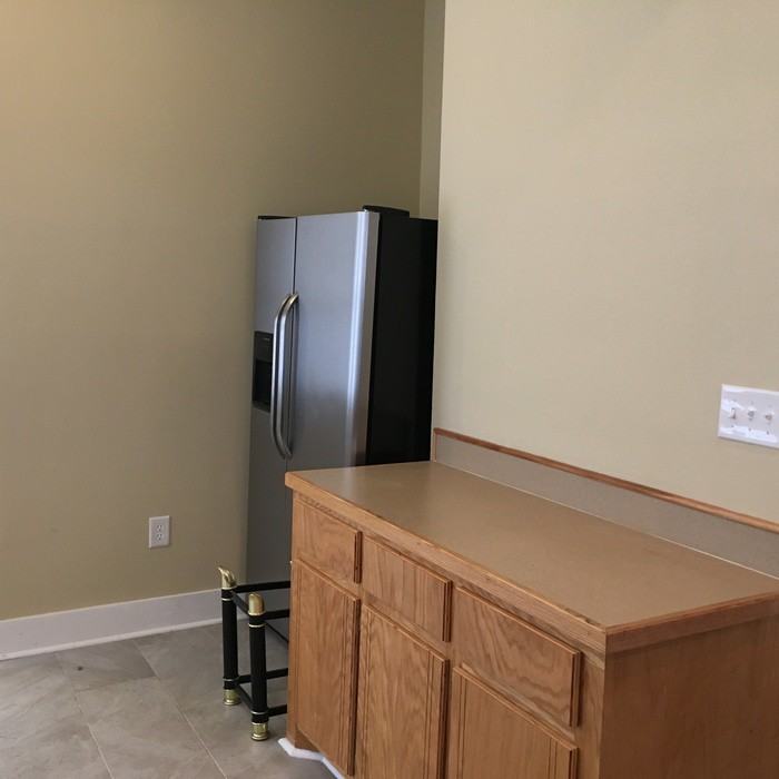 139 Alexander St - Photo 2 of 6