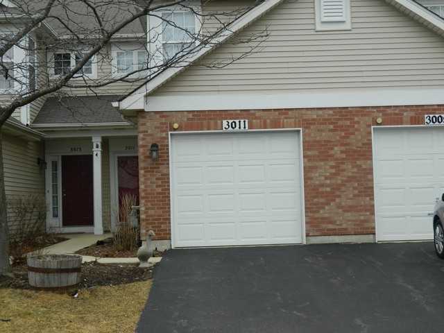 3011 Kentshire Cir - Photo 2 of 17