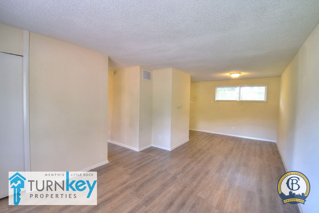 4010 Rhodes Ave - Photo 2 of 10