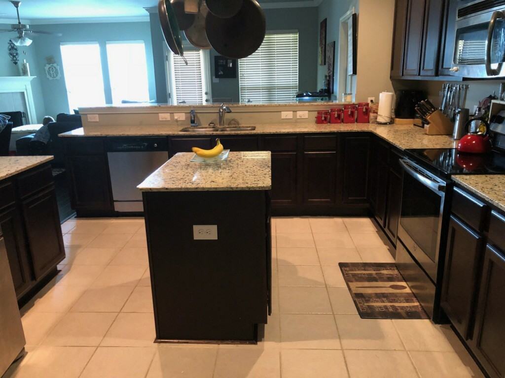 101 Picket Ln - Photo 3 of 15