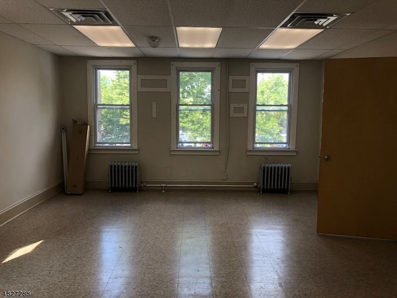 270 N Broad St - Photo 3 of 9