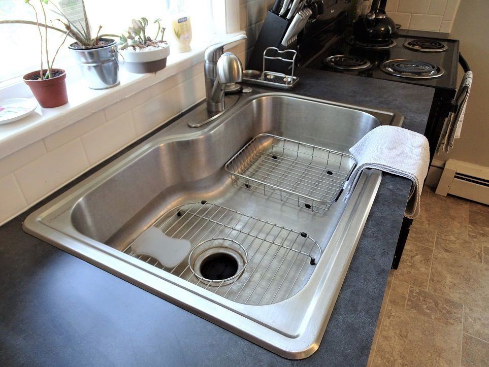 6138 Carpenter St - Photo 3 of 16